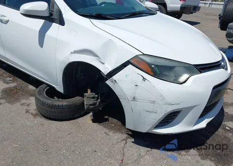 2016 Toyota Corolla Le z USA, uszkodzony, nr VIN 2T1BURHE9GC703873